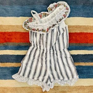 Janie and Jack size 8 preppy pinstripe floral one shoulder romper w/ pockets